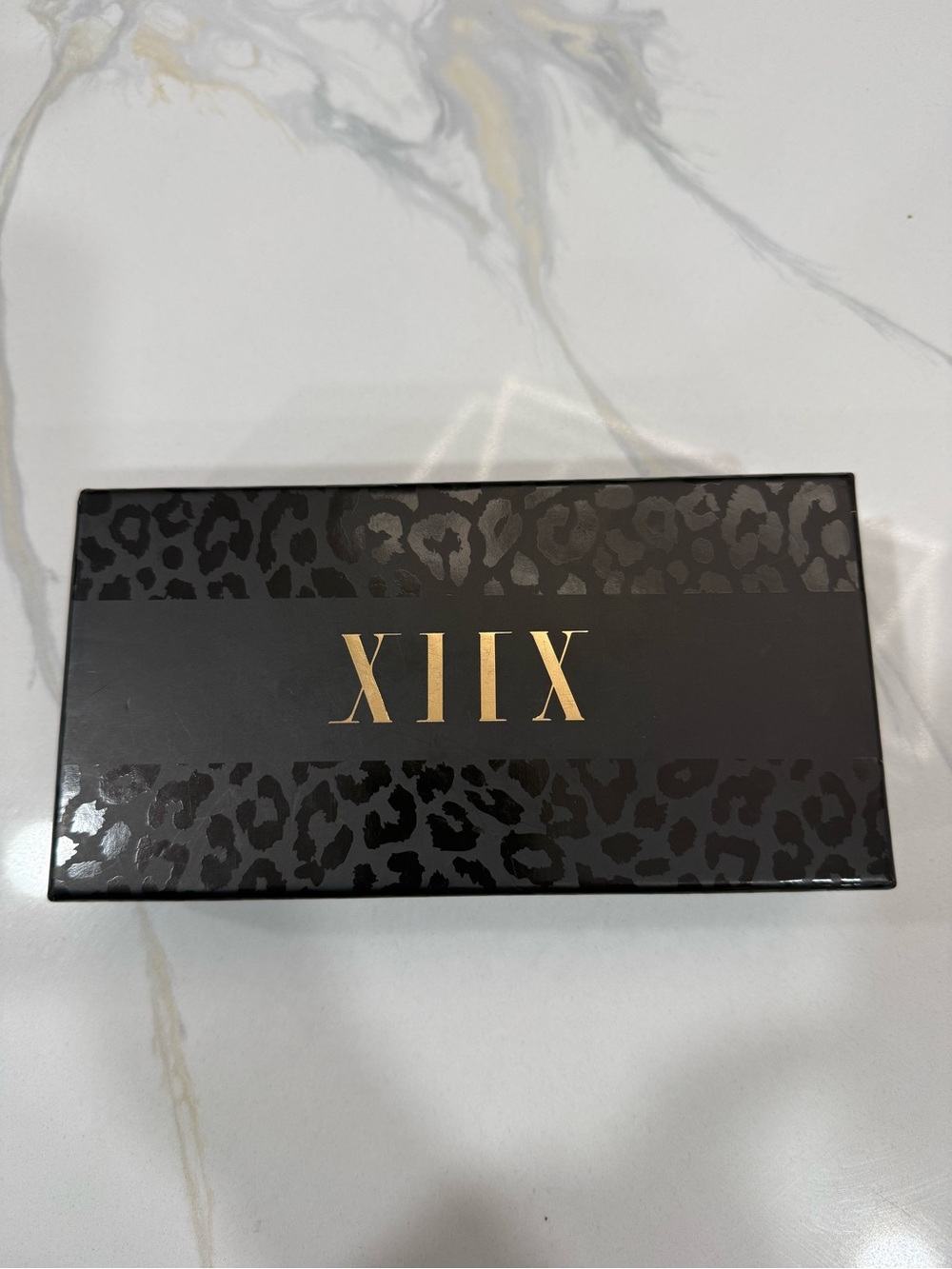 Burgundy and Red Bow Card Holder & Keychain Set - Picture 7 of 7